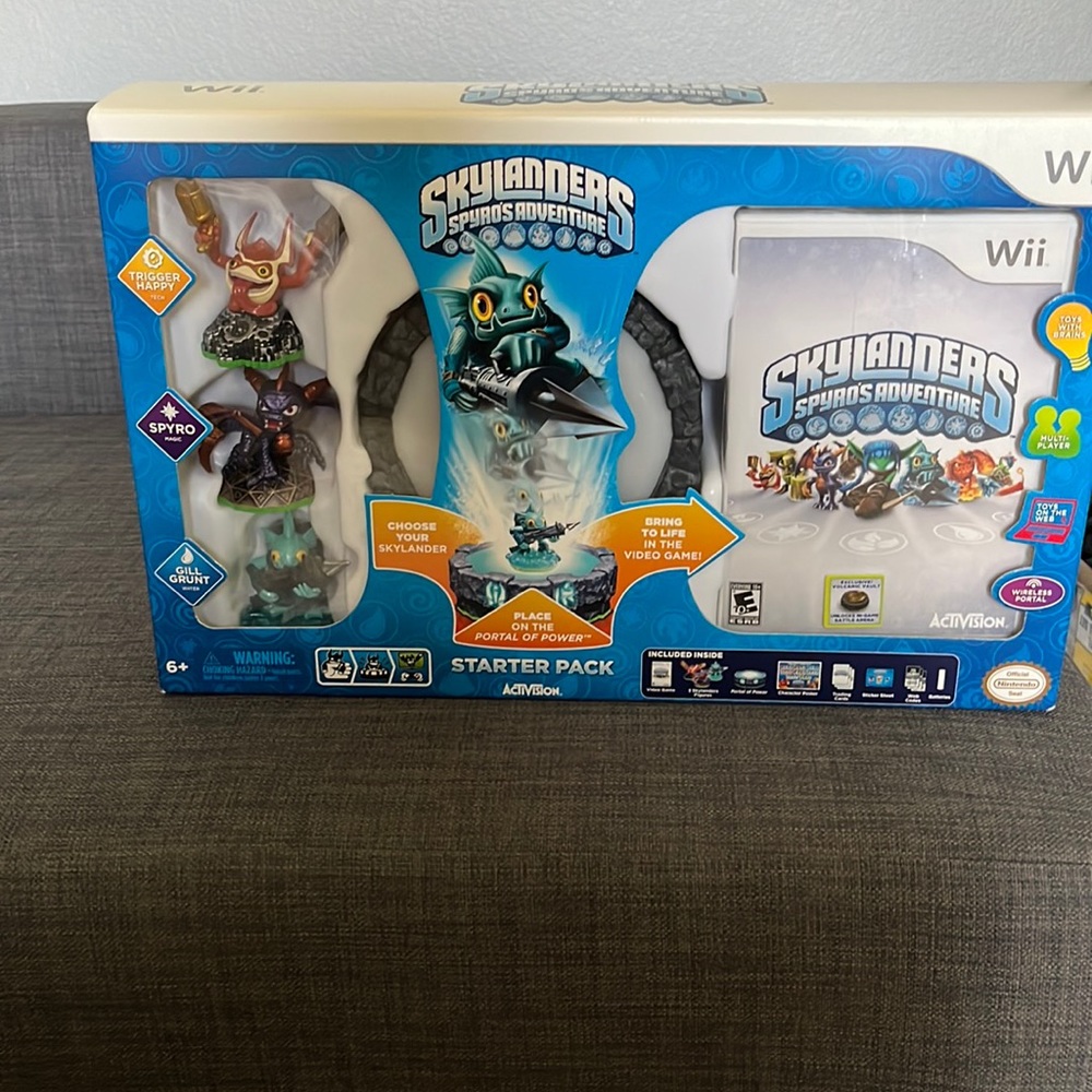 Skylanders spyro’s adventure starter pack wii